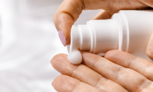 Разликата между козметиката за почистване на ръце и дезинфектантите