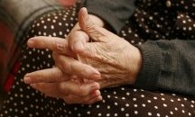 Прокуратурата пита Ананиев и Сачева за мерките срещу Covid-19 в социалните домове
