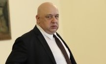 Държавата готова да помогне на „Левски“, но при смяна на собствеността