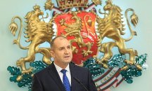 Румен Радев: Решенията за националната сигурност не бива да се оставят само в ръцете на политиците