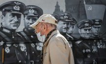 Русия разхлабва мерките, освен в Москва
