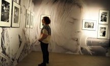 Китара на Кърт Кобейн от шоуто "Unplugged" отива на тръг