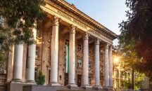 Русенският университет е на трето място сред българските държавни университети