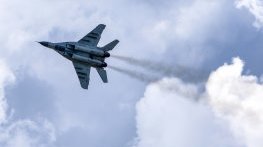 Нова бомбена заплаха вдигна българските МиГ-29