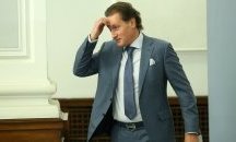 Домусчиев отказа да слезе на нивото на Божков