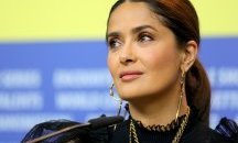 Салма Хайек едва оживяла след тежко прекаран COVID-19