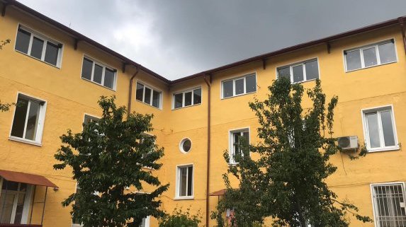 Пострадалите от пожара в Бухово вече са по домовете си