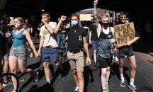 Хиляди протестираха в Лондон заради смъртта на Джордж Флойд