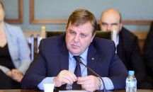 Каракачанов за колажите: Да правят