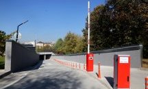 Строят още буферни паркинги в София