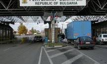 Без никой да разбере: Трима се завърнаха у нас от пламналата с Covid-19 германска кланица