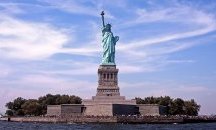 Вече 135 години Статуята на свободата е в САЩ