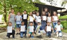 Вместо цветя четвъртокласници от Елена дариха надежда за болно дете