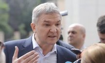 ДАНС се заема с разговорите между Бобоков и Узунов