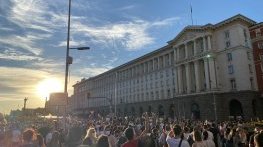 Накъде отива България?