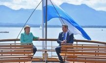 Меркел намекна кого възприема като наследник