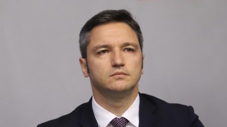 Вигенин се срамувал да се качи на трибуната в парламента, стигнали неописуемо дъно