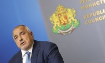 Борисов депозира оставката на правителството