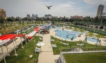 Аквапарк „Възраждане“ в София отваря врати