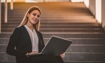 Запишете се за участие в обучения на тема: Изисквания на Закона за защита на потребителите при предоставяне на услуги и предлагане на стоки, чрез онлайн продажби