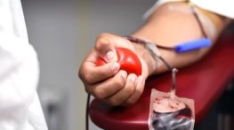 Спешно се търсят кръводарители с рядка група за майка на 2-годишно дете
