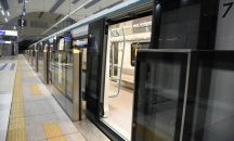 Агресивна реклама в столичното метро