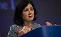 Вицепрезидент на ЕК лично ще следи втория дебат за България в европарламента