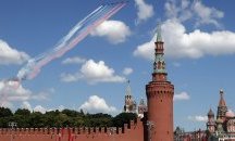 Лондон обвини Кремъл, че се опитва да постави проруски лидер в Украйна