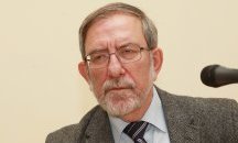 Българският зам.-шеф на Венецианската комисия Филип Димитров брани правителството