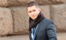 Политологът Слави Василев: Румен Радев не е президент на БСП, ще има президентска партия