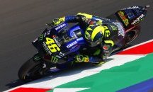 На 42 години Валентино Роси ще продължи в MotoGP за още един сезон