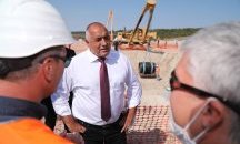 Борисов: В ГЕРБ сме само жени. Тук-таме мъж, ма и той жена
