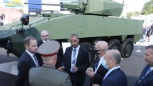 Patria и Elbit Systems  демонстрират бойната машина  Patria AMVXP 8x8 с обитаем купол Elbit 30 мм на изложението ХЕМУС 2020, което се провежда от 30.9. до 3.10.2020 г. в Пловдив.