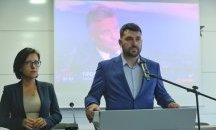 "Тулупи" и "мисирки" може , "инфантилно население" - не