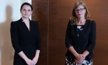 Захариева се срещна с Тихановская и отзова посланика ни в Беларус