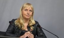 Йончева: Резолюцията показва, че Борисов вади България от Европа