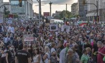 През обектива: 100 дни антиправителствени протести