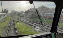 Машинист пострада след поредно нападение с камъни по влак