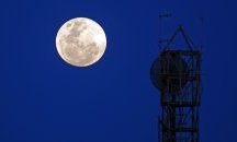 НАСА и Nokia опъват 4G мрежа на Луната