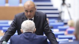 БСП иска писмени гаранции от „Има такъв народ“