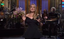 Адел дебютира като водеща, шегува се с отслабването си