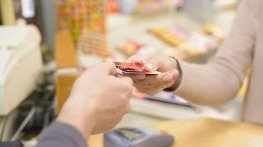Ще скочат ли цените у нас след приемане на еврото?