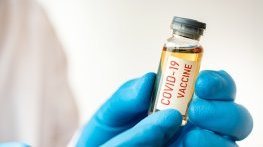 Какво следва за хората, които не искат втора доза от „AstraZeneca“?