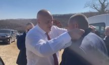„Работникът“, получил сако от Борисов, е общински съветник от ГЕРБ