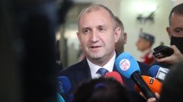 Време е да освободим България от усещането, че има незаменими хора