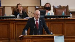 Няма да има рязко повишаване в цените на тока, парното и природния газ