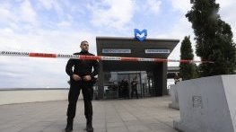 Почина жената, простреляна в столичното метро
