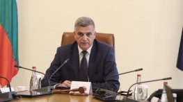 Янев поиска толеранс от медиите