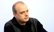 Грозно прогонване на предишната власт не трябва да има, смята Проданов от БСП
