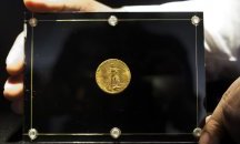 Продадоха на търг златна монета за рекордните 18,9 млн. долара